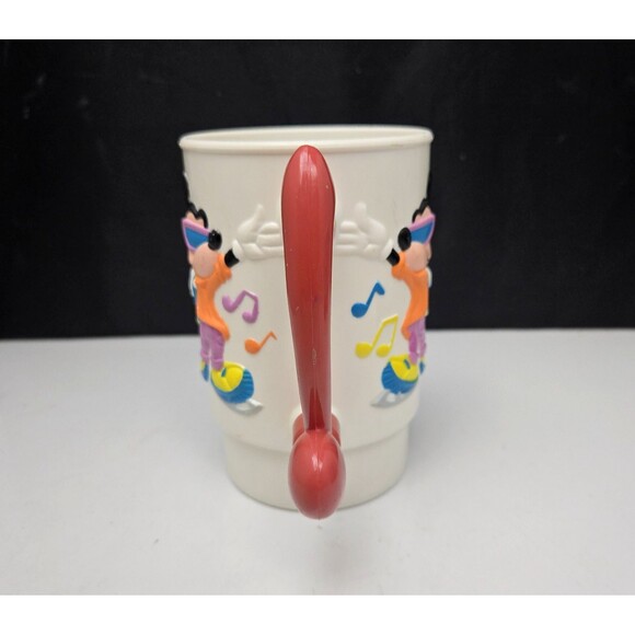 Mickey Mouse Disney World on Ice 3D Mug Cup Plastic Kenneth Feld 20 oz Vintage - Picture 8 of 11